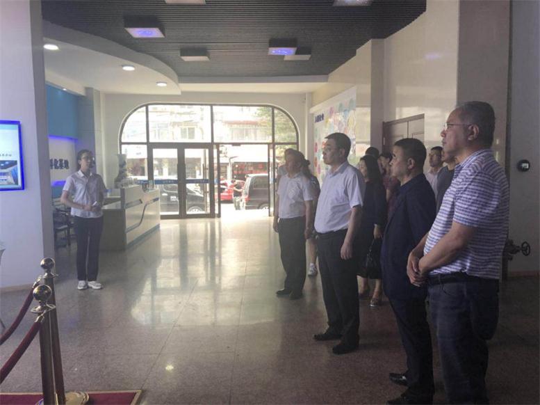 白塔区区政协各辅导光临辽宁声谷创业孵化基地调研领导